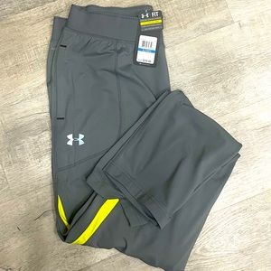 Under Armour Mens XL All Season Gear pants gray and highlighter yellow. NWT